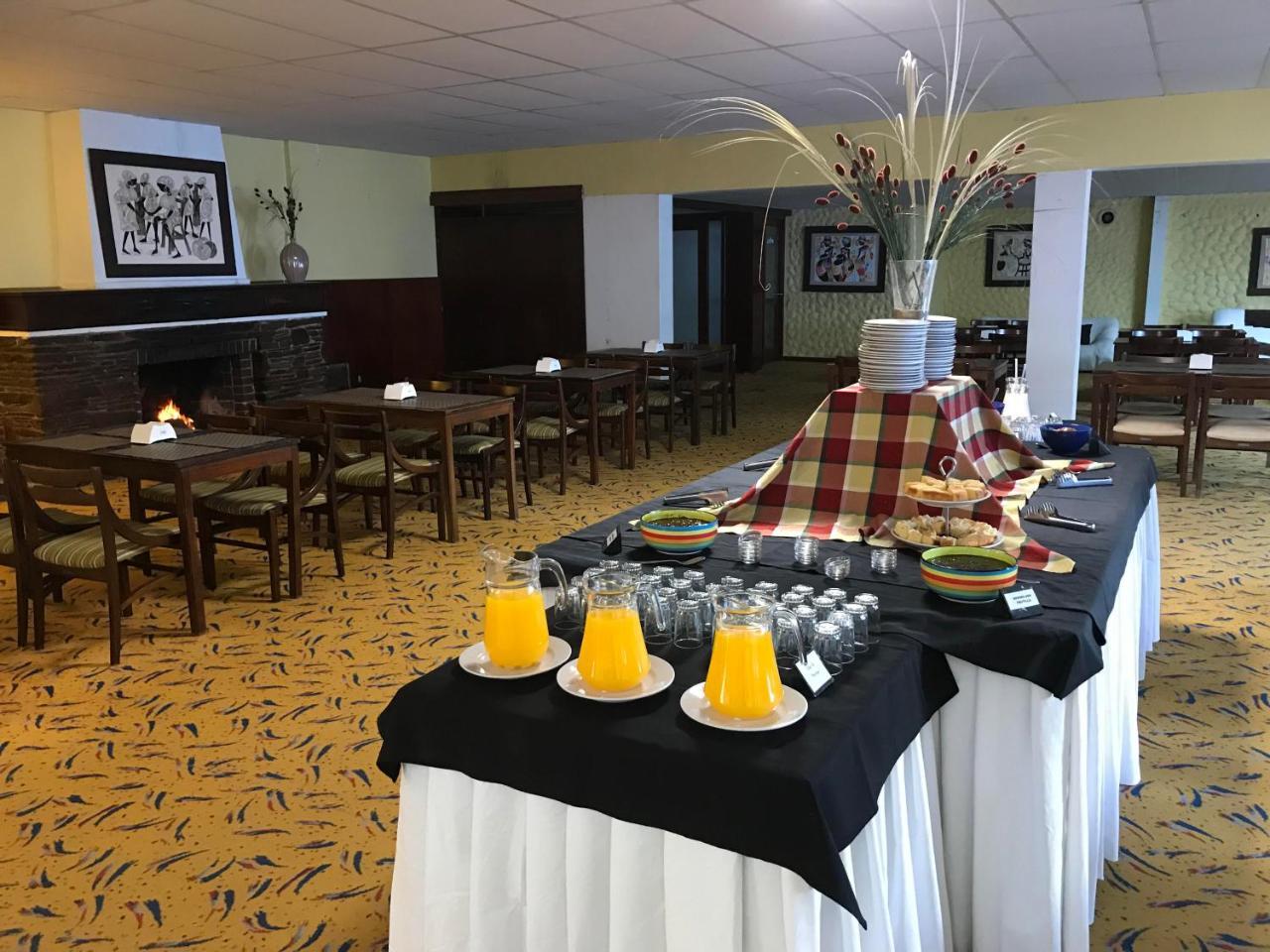 Hotel Cabo Santa Maria La Paloma Kültér fotó
